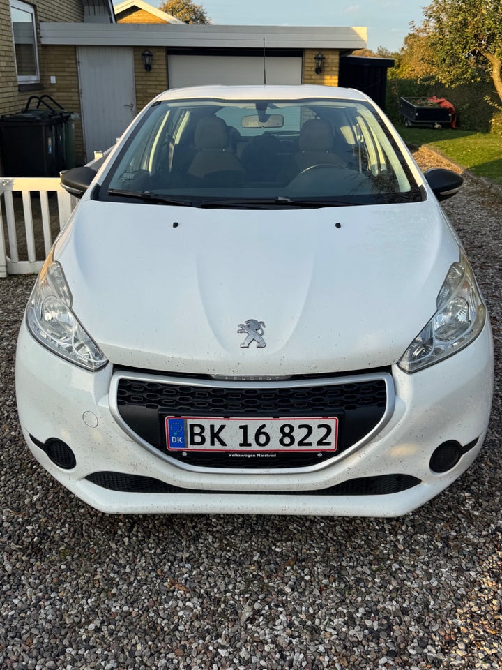Peugeot 208 1,0 VTi Active 5d