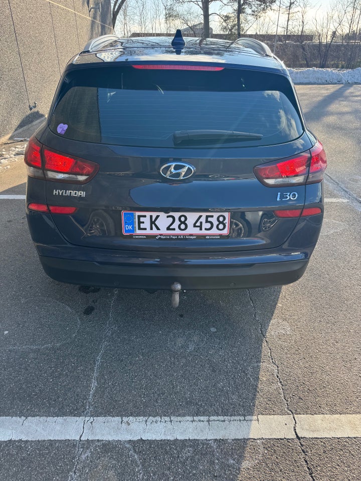 Hyundai i30 1,6 CRDi 115 Trend stc. 5d