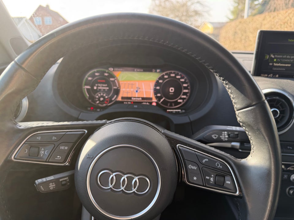 Audi A3 1,4 e-tron S-line Sportback S-tr. 5d