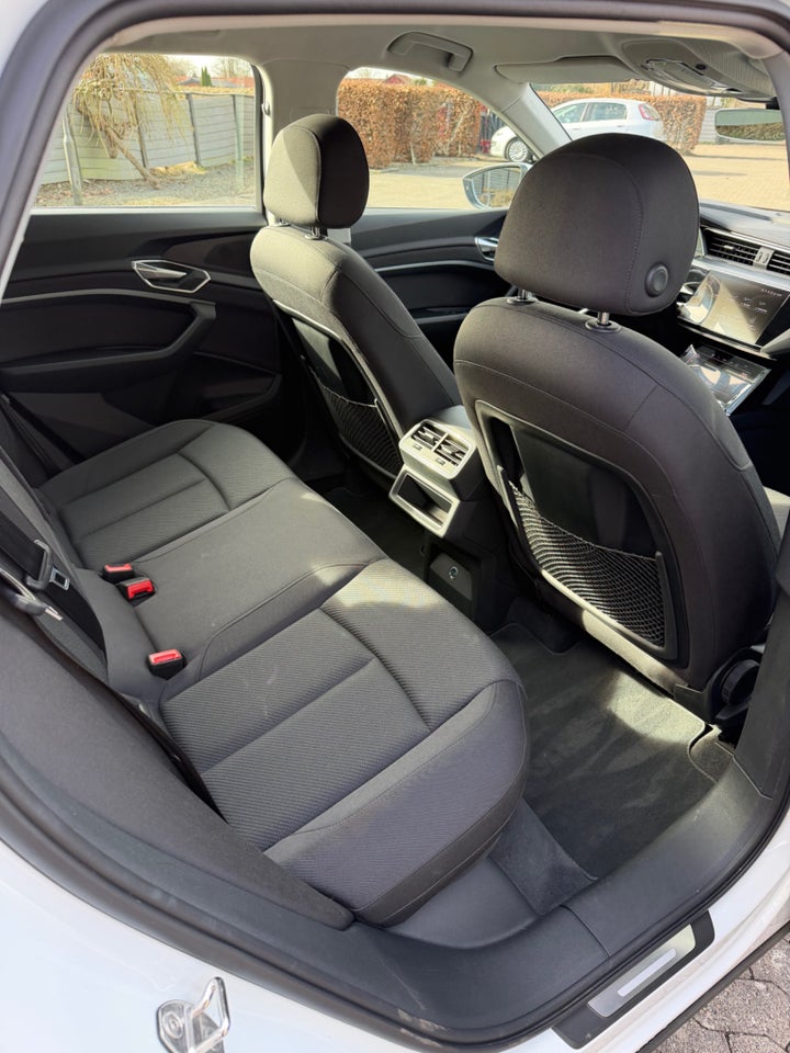 Audi e-tron 50 quattro 5d