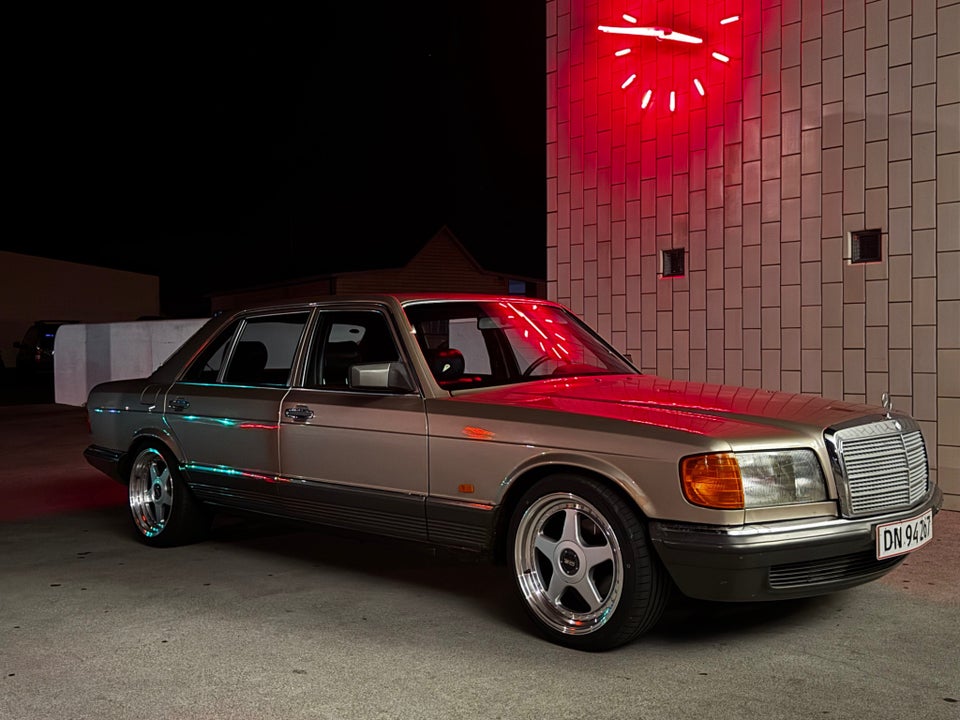 Mercedes 380 SE 3,8 aut. 4d