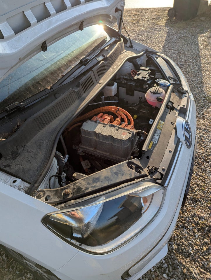 VW e-Up! High Up! 5d