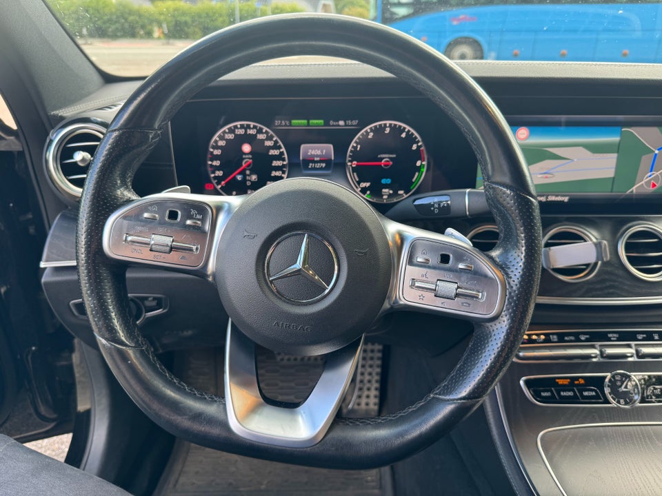 Mercedes E300 de 2,0 Advantage stc. aut. 5d