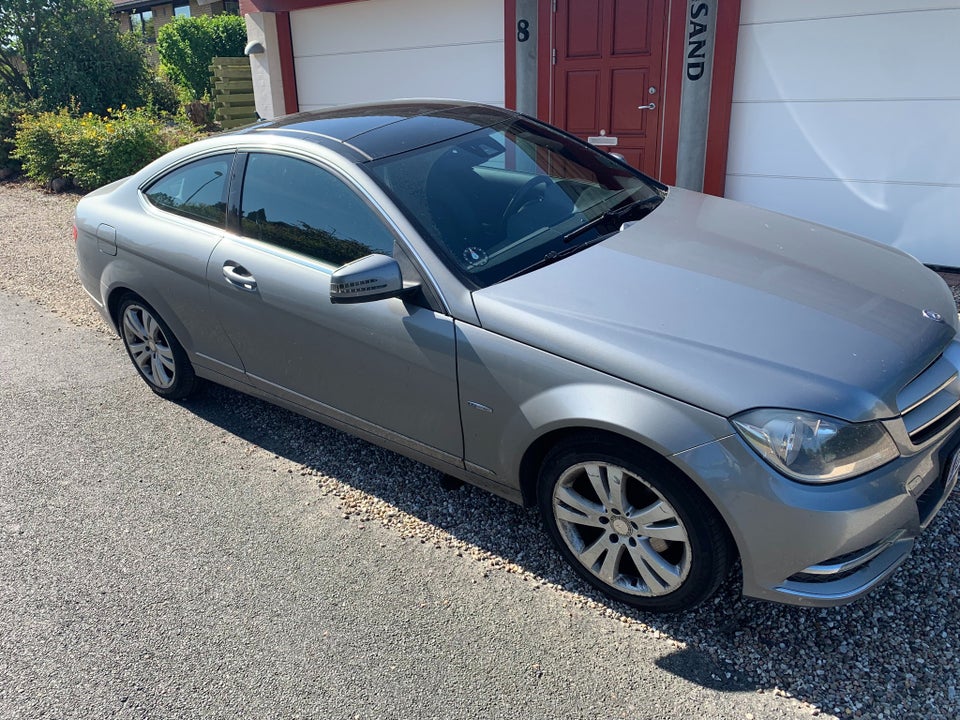 Mercedes C220 2,2 CDi Coupé BE 2d