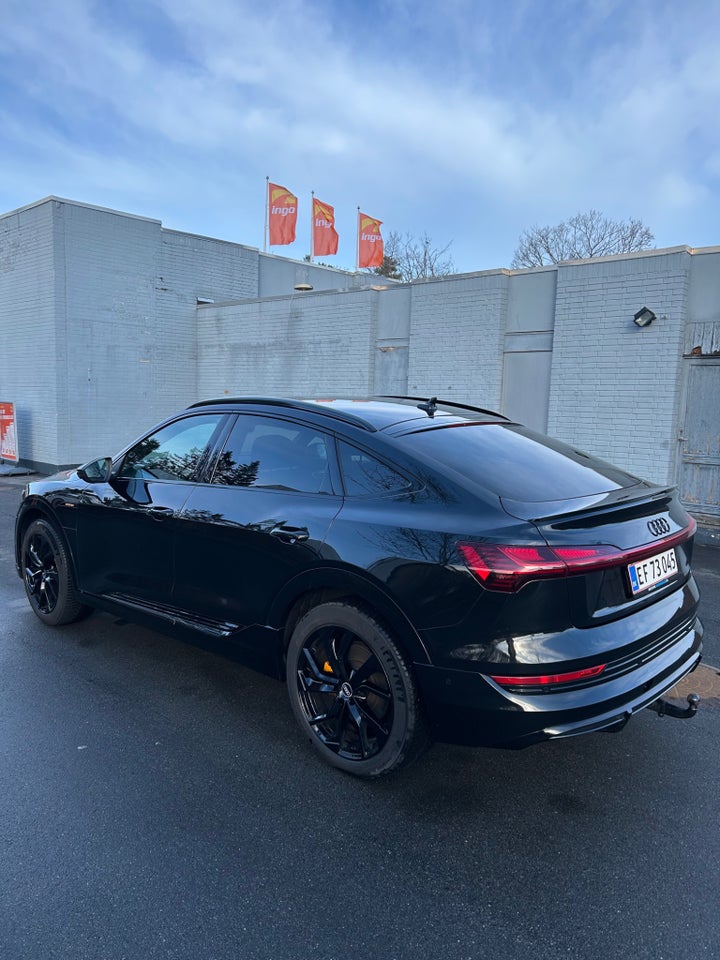 Audi e-tron 50 S-line Prestige Sportback quattro 5d