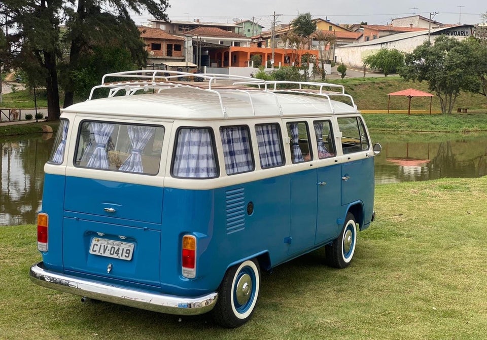 VW T2 1,5 Bay Window 3d