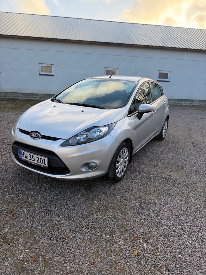 Ford Fiesta 1,25 60 Titanium 5d