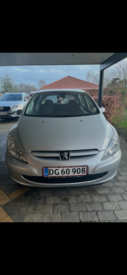 Peugeot 307 2,0 XS 5d