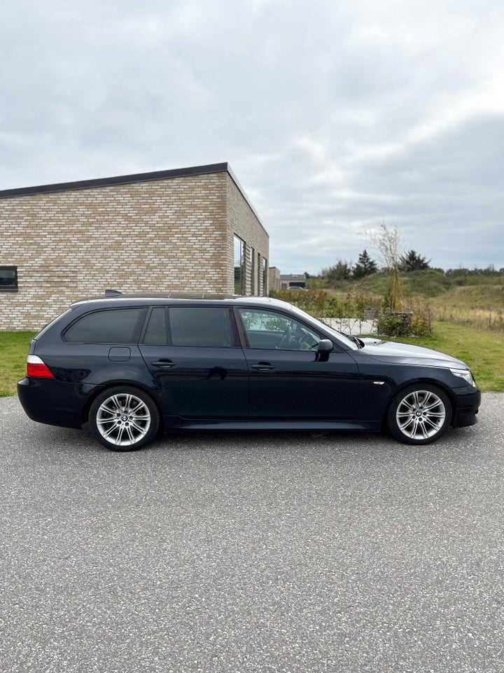 BMW 530d 3,0 Touring M-Sport Steptr. 5d