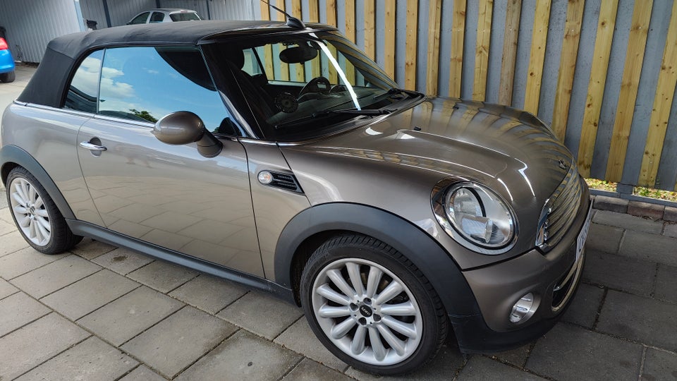 MINI One 1,6 Cabriolet aut. 2d