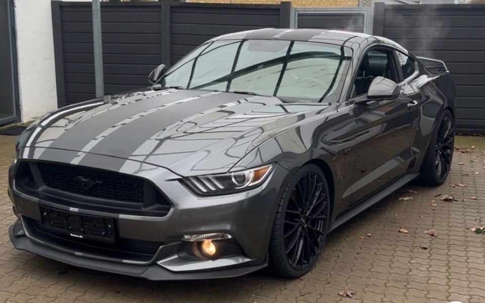 Ford Mustang 5,0 V8 GT Fastback aut. 2d