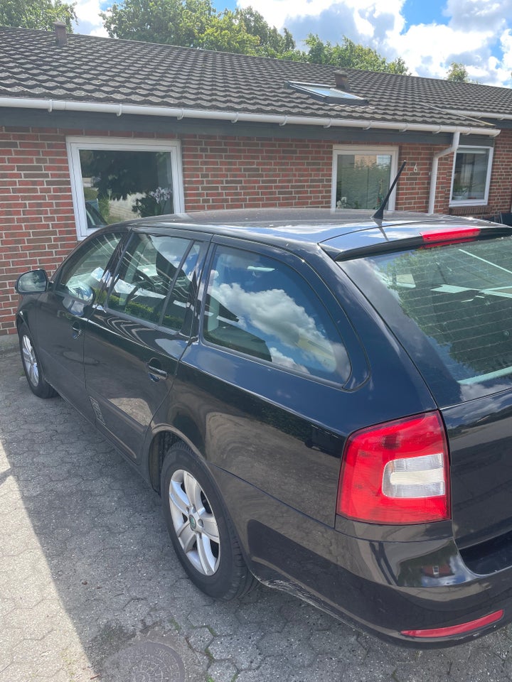 Skoda Octavia 1,6 TDi 105 GreenLine Combi Van 5d