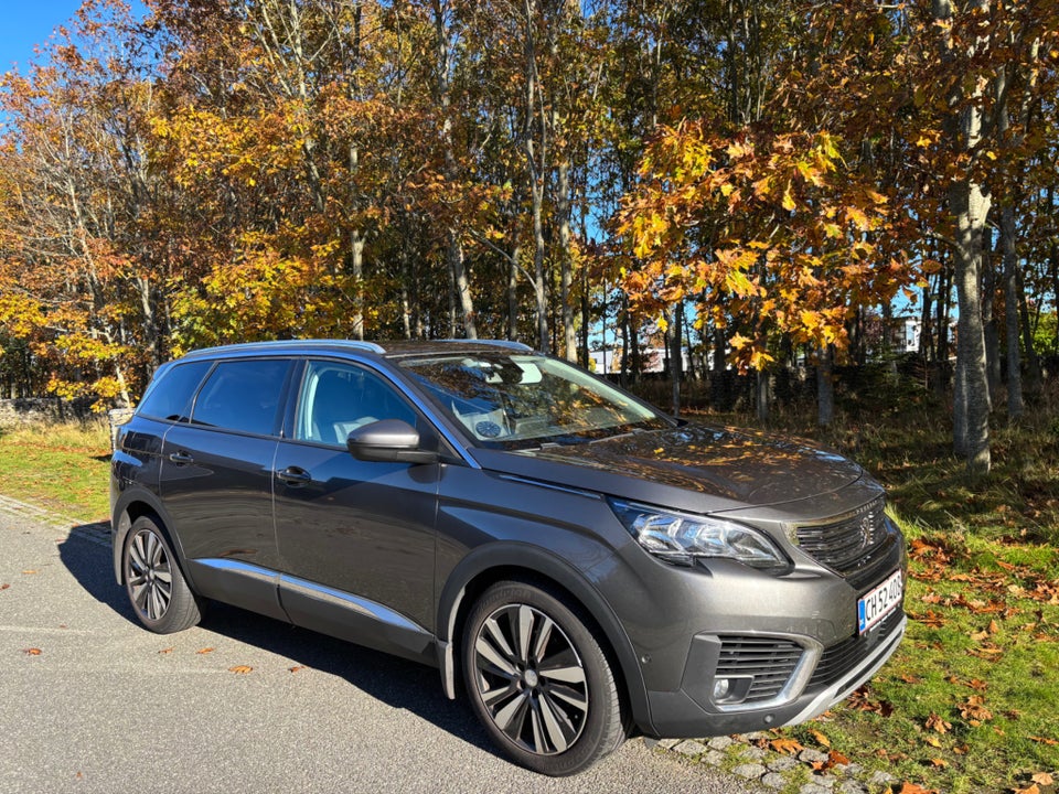 Peugeot 5008 1,2 PureTech 130 Allure 7prs 5d