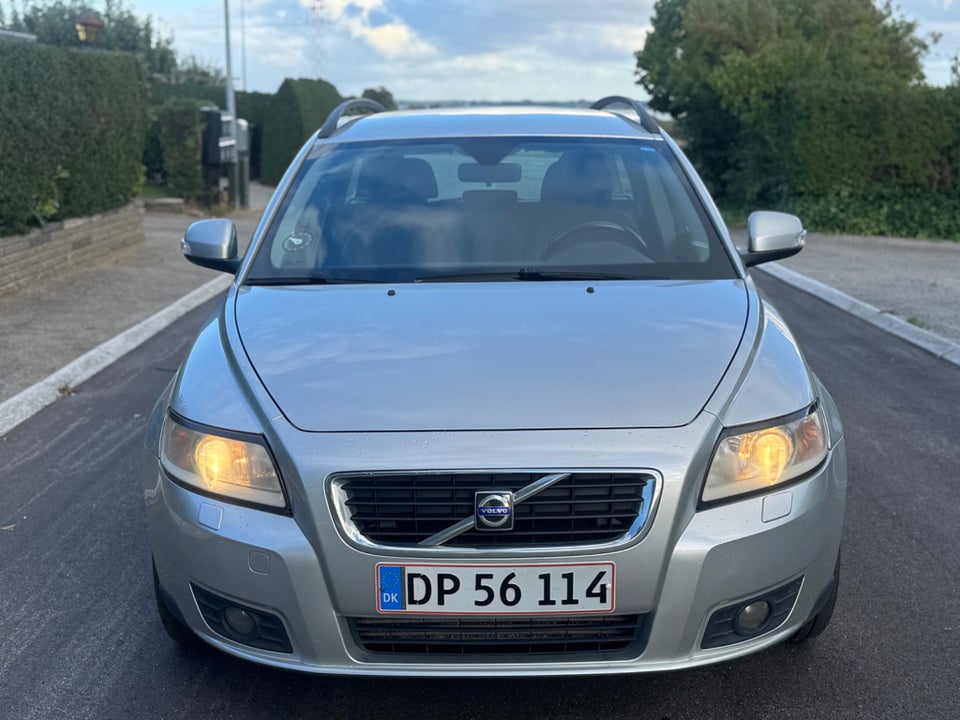 Volvo V50 1,6 D2 115 Momentum DRIVe 5d