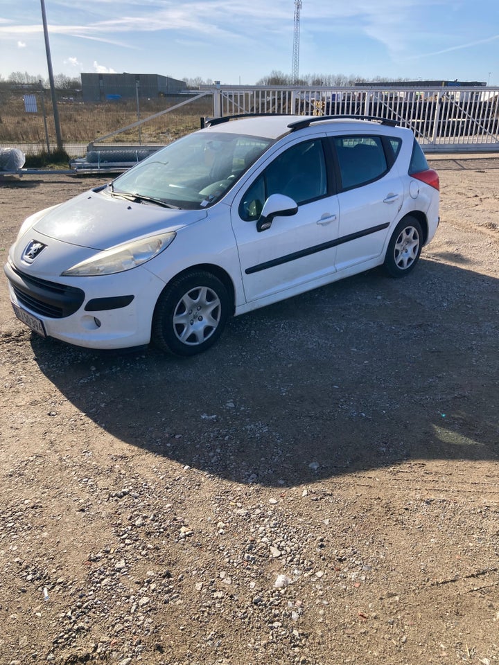 Peugeot 207 1,6 HDi 90 Comfort+ SW 5d