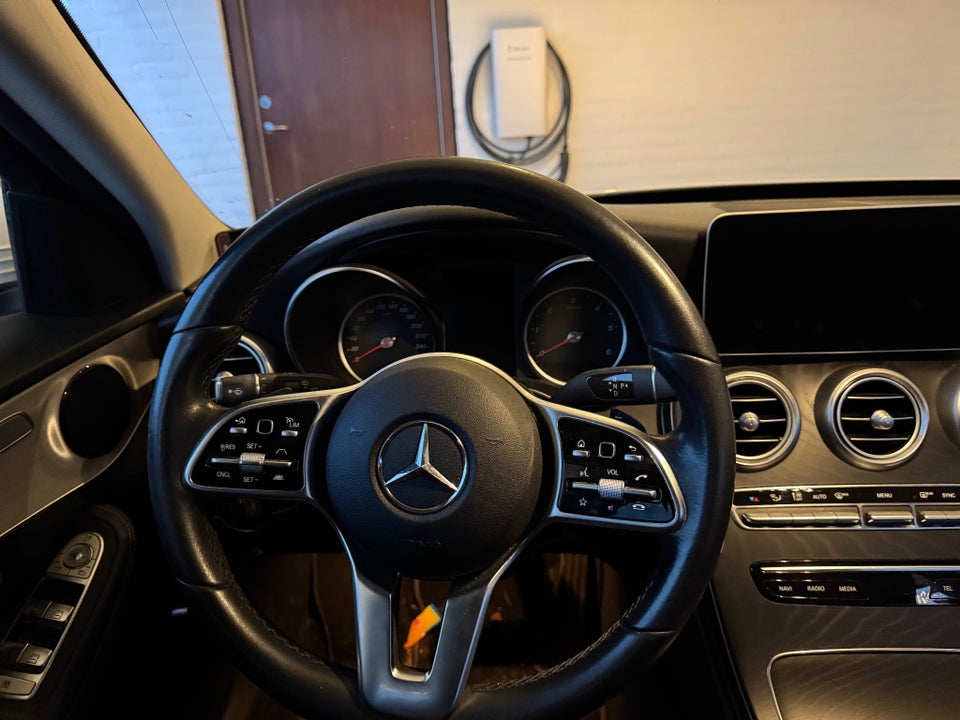 Mercedes C220 d 2,0 Avantgarde stc. aut. 5d