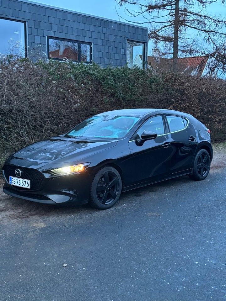 Mazda 3 2,0 SkyActiv-G 122 Cosmo aut. 5d