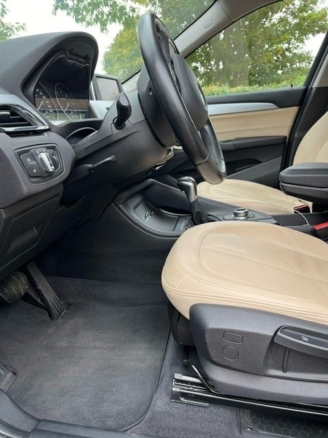 BMW X1 2,0 sDrive20d Advantage aut. 5d