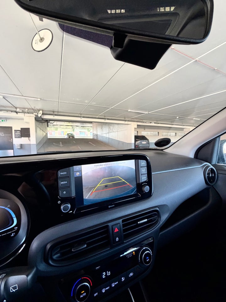 Hyundai i10 1,0 MPi Advanced AMT 5d