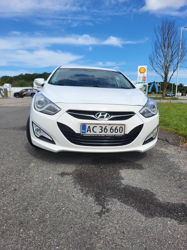 Hyundai i40 1,7 CRDi 136 Style 4d