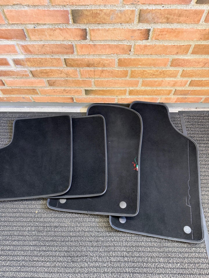 Fiat 500 1,2 Black Friday 3d