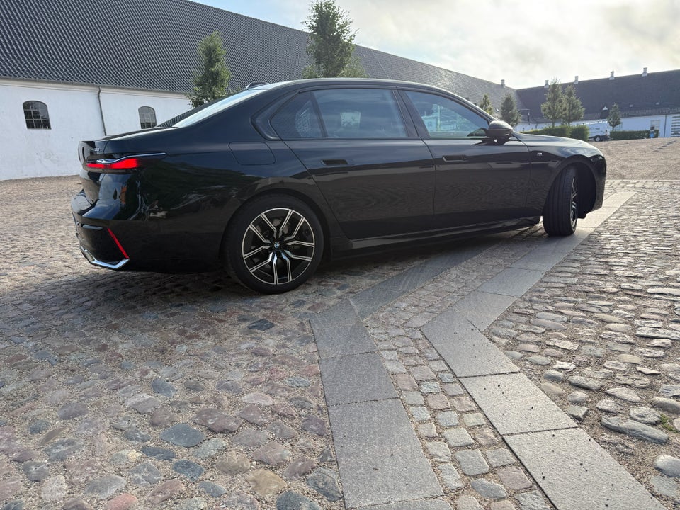 BMW i7 eDrive50 4d