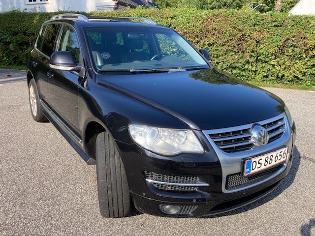 VW Touareg 3,0 TDi Tiptr. 4Motion 5d