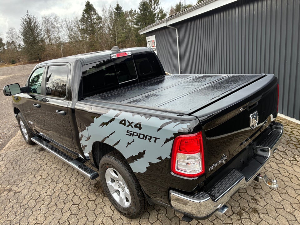 Dodge RAM 1500 5,7 V8 Hemi Built to Serve aut. 4d