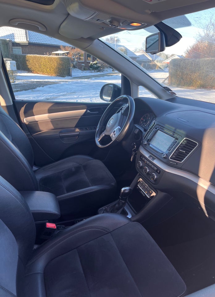 VW Sharan 2,0 TDi 140 Highline DSG BMT 5d