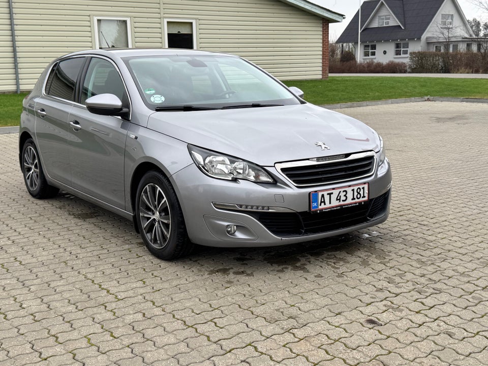 Peugeot 308 1,6 BlueHDi 120 Style 5d