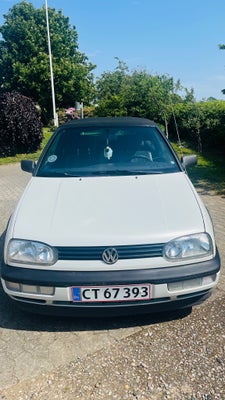 VW Golf III 1,8 Cabriolet 2d