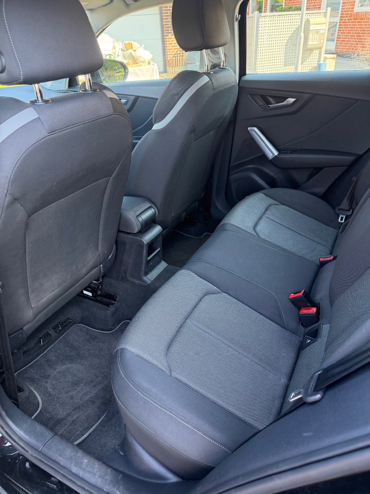Audi Q2 1,6 TDi 116 Sport S-tr. 5d