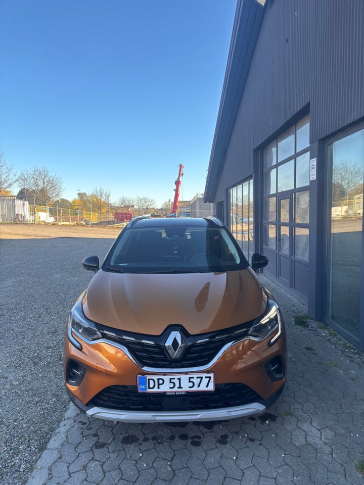 Renault Captur 1,6 E-Tech Intens 5d