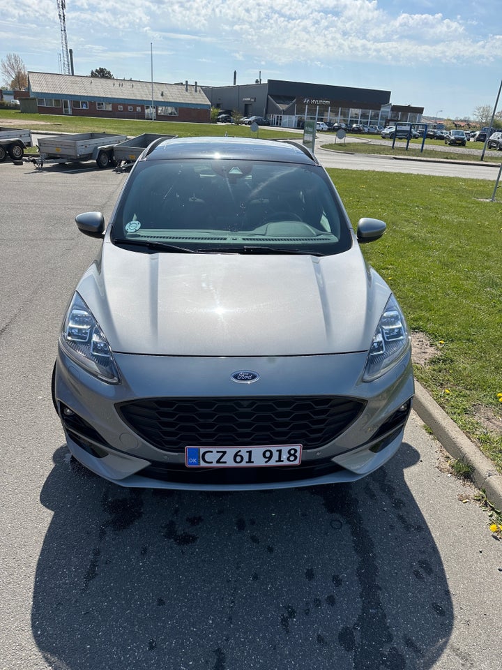 Ford Kuga 2,5 PHEV ST-Line X CVT 5d