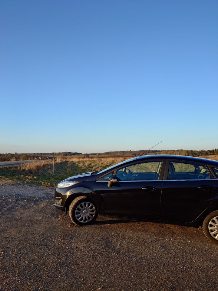 Ford Fiesta 1,0 SCTi 100 Titanium 5d