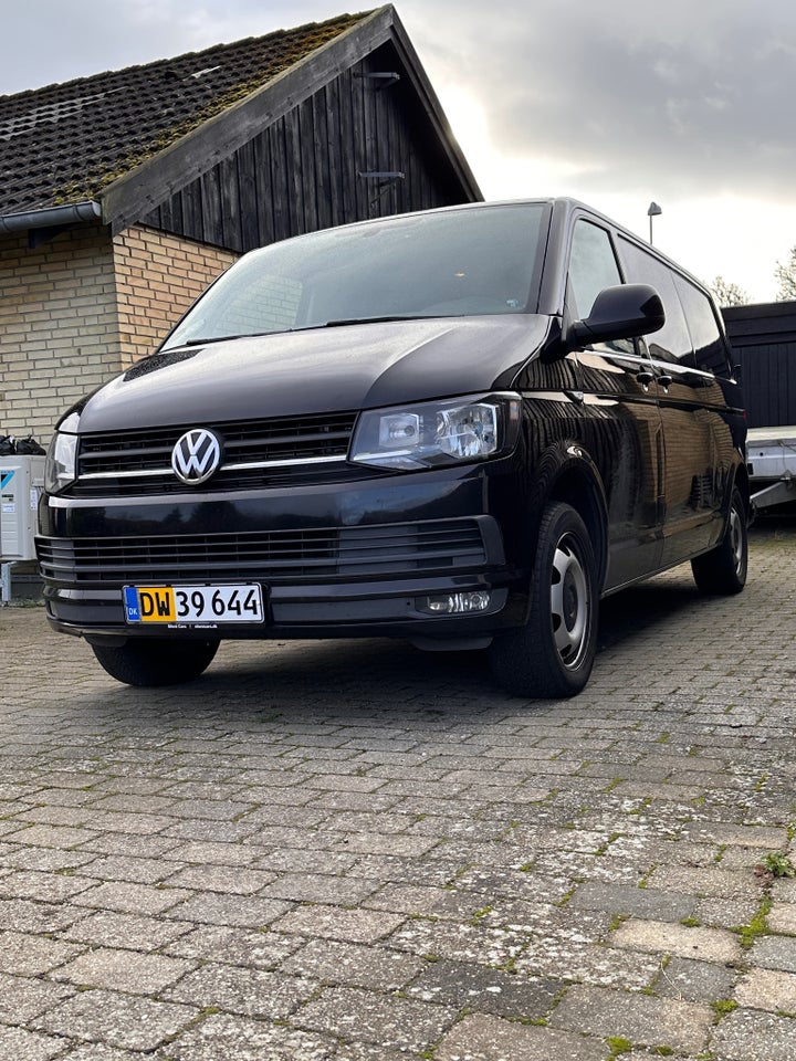 VW Transporter 2,0 TDi 140 Kassevogn lang