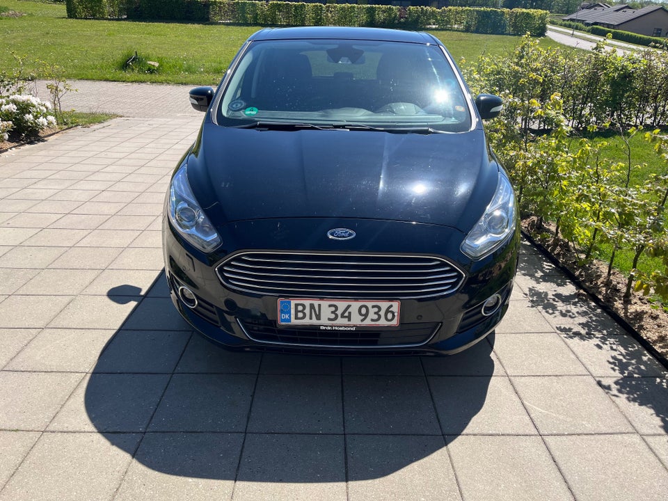 Ford S-MAX 2,0 TDCi 180 Titanium aut. 5d