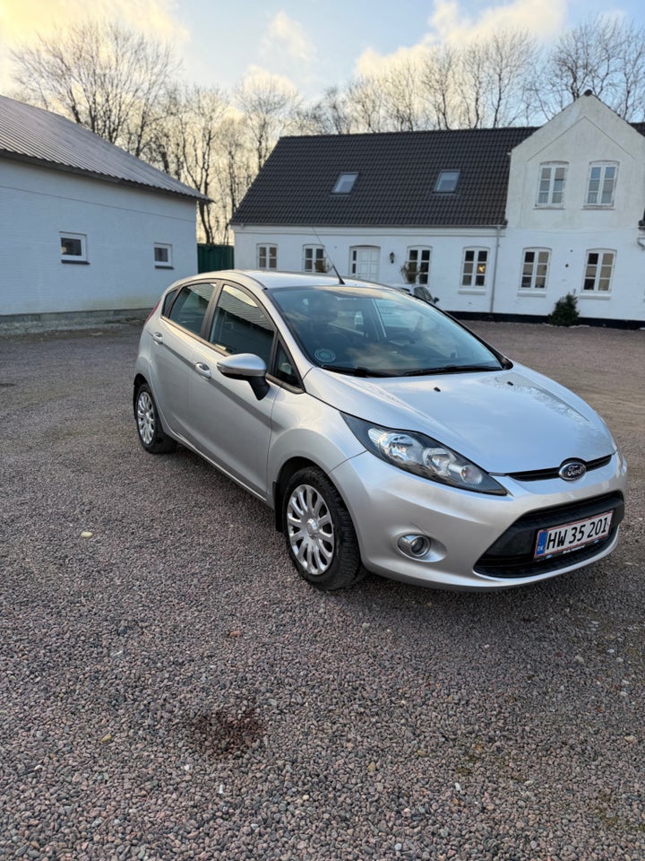 Ford Fiesta 1,25 60 Titanium 5d