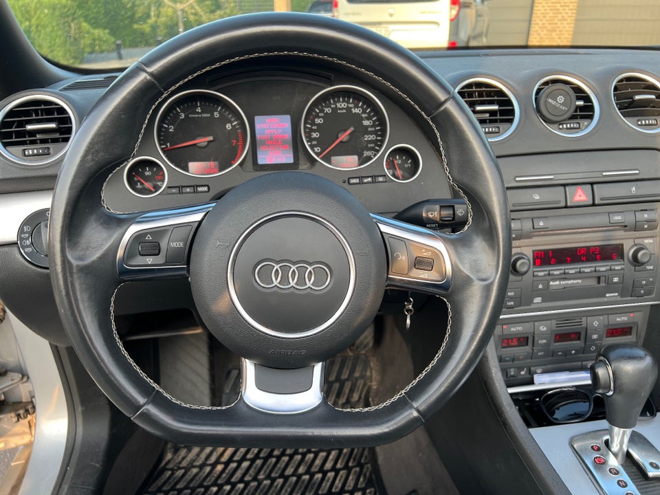 Audi A4 3,0 V6 Cabriolet Multitr. 2d