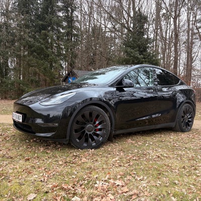 Tesla Model Y  Performance AWD 5d