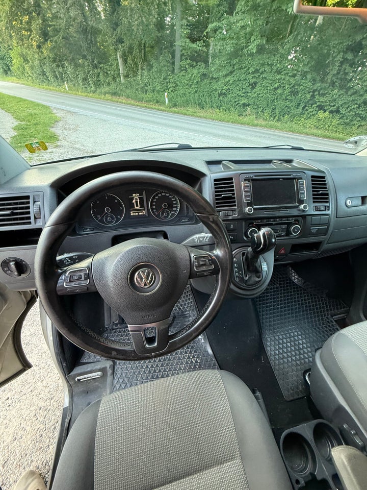 VW Caravelle 2,0 TDi 140 Comfortline DSG lang 4d