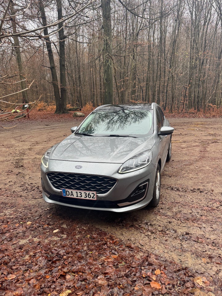 Ford Kuga 2,5 PHEV Vignale CVT 5d