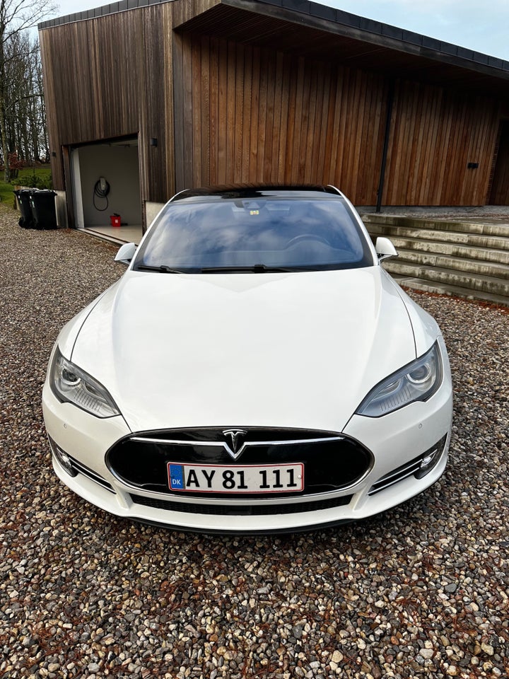 Tesla Model S 70D 5d