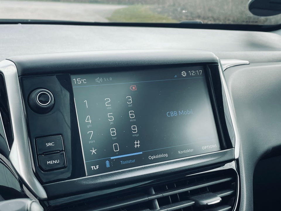 Peugeot 208 1,6 BlueHDi 100 Allure Sky 5d