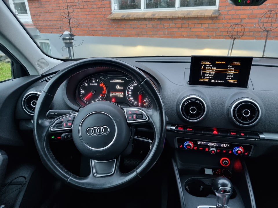 Audi A3 2,0 TDi 150 Sport Sportback S-tr. 5d