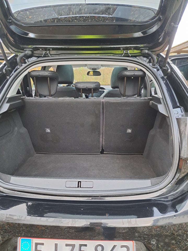 Opel Corsa 1,2 Sport 5d