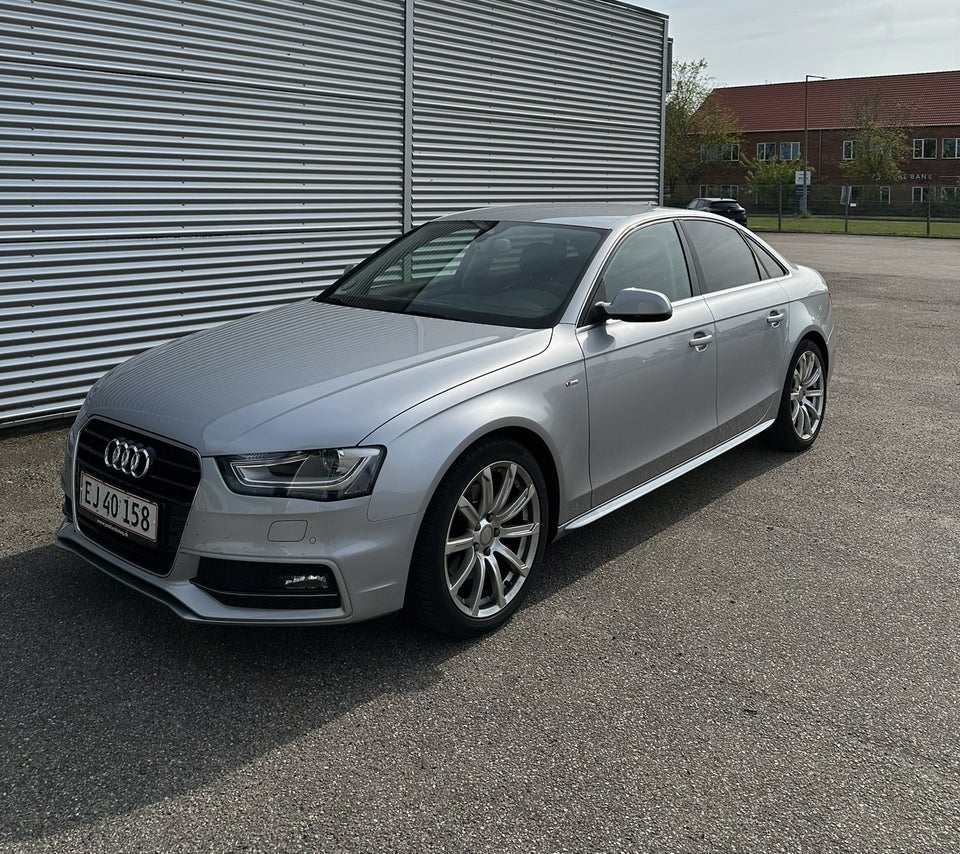 Audi A4 1,8 TFSi 120 S-line 4d