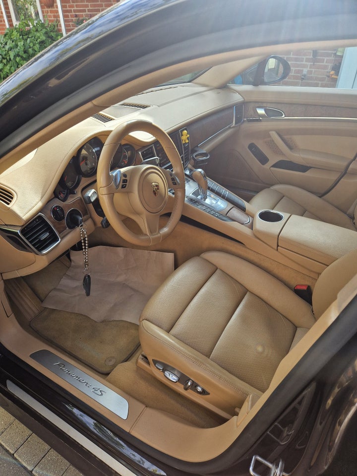 Porsche Panamera 4S 4,8 PDK 5d