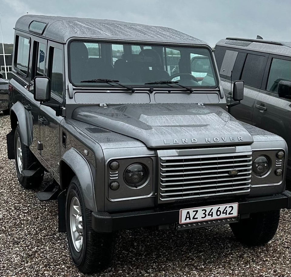 Land Rover Defender 110 2,4 TD4 5d