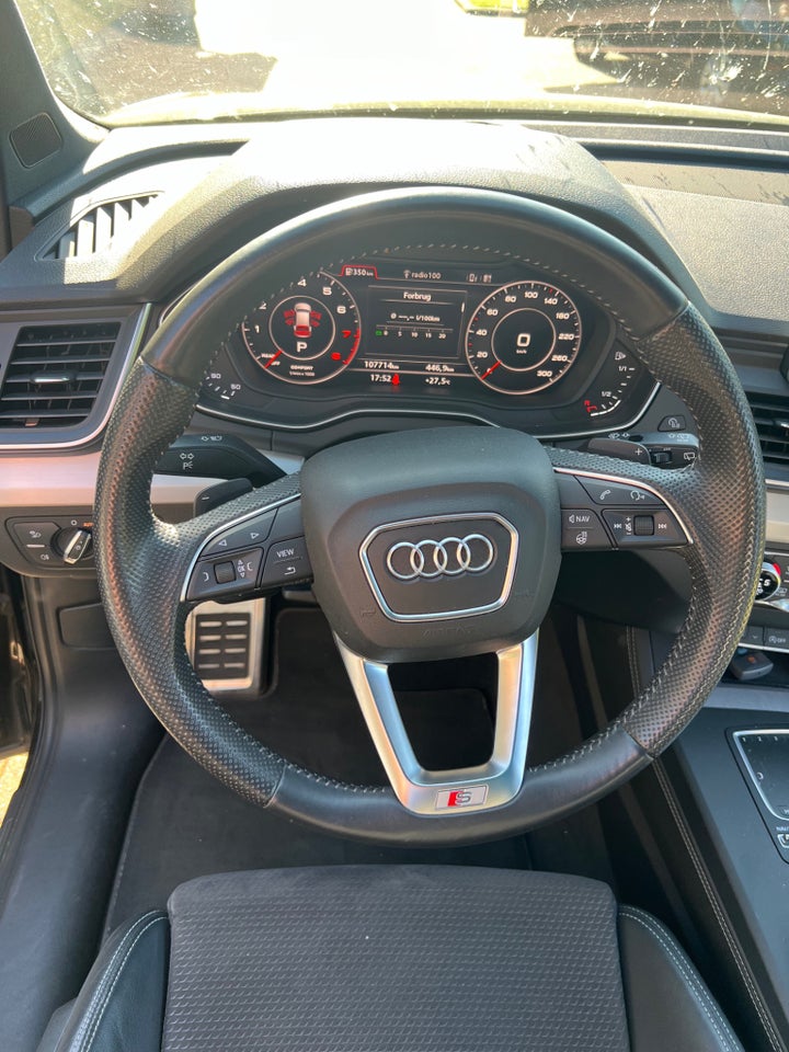 Audi Q5 2,0 TFSi 252 S-line quattro S-tr. 5d